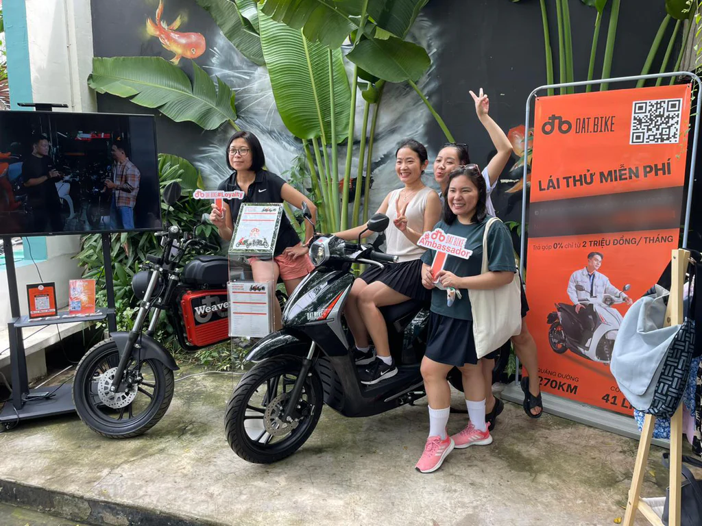 Lái thử nhận quà cùng Dat Bike