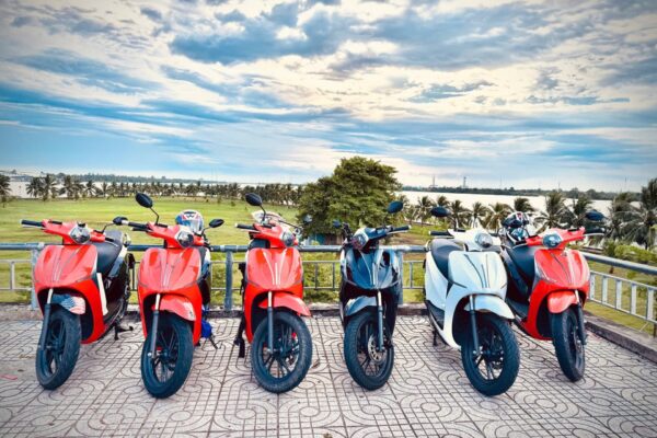 5 Lý do nên chọn xe máy điện Dat Bike khi đi làm mỗi ngày