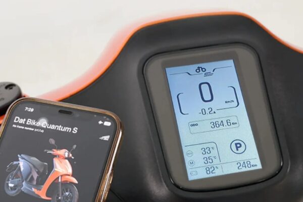 Phần mềm điều khiển thông minh trên xe điện Dat Bike có gì hay?