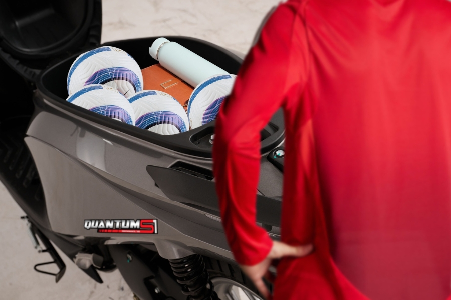 Cốp xe Dat Bike Quantum rộng đến 44 lít