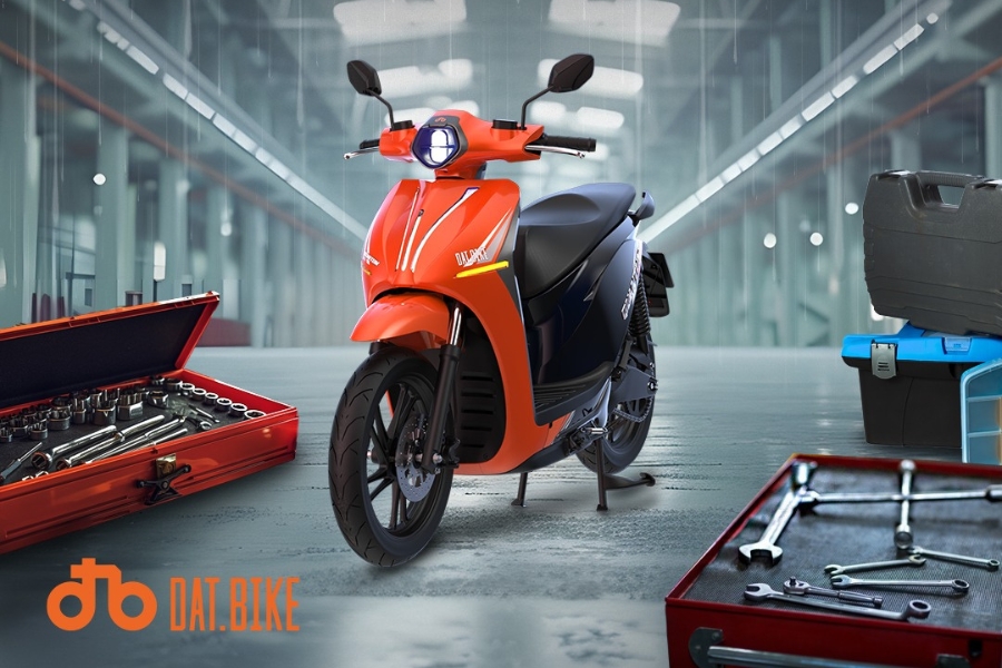 Bảo dưỡng định kỳ để đảm bảo độ bền cho pin xe máy điện Dat Bike